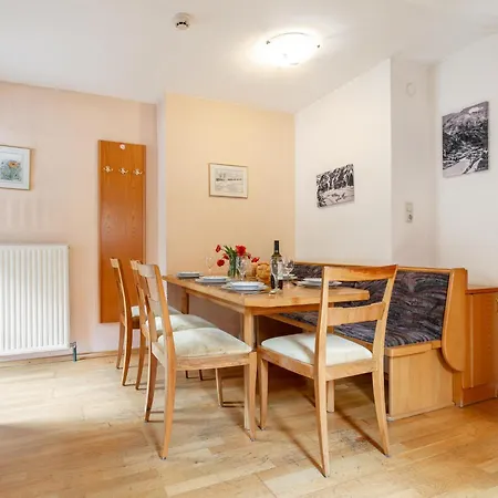 Schweizerhof Ringelblume Apartment Huben (Imst)