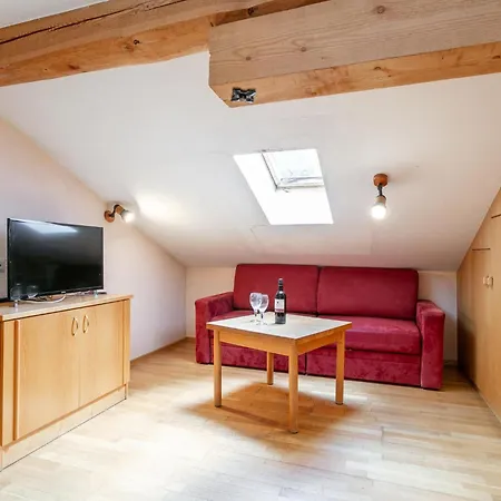 Schweizerhof Ringelblume Apartamento *