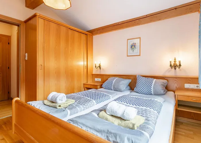 Schweizerhof Ringelblume 公寓