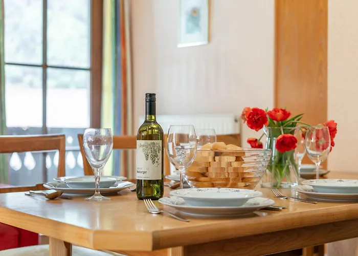 Schweizerhof Ringelblume * 胡本